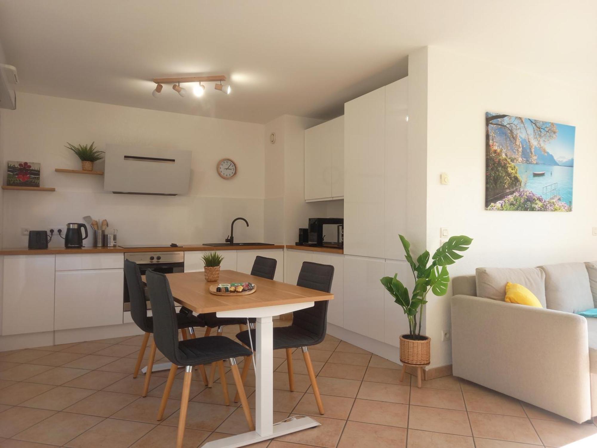 T2 De 56M2 - Geneve A 5 Min- Parking Prive Gratuit Apartment Saint-Julien-en-Genevois Exterior photo